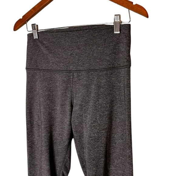 Lululemon Wunder Under Crop (Hi-Rise) *Luxtreme 21" Heathered Black- Size 10 - Picture 7 of 13